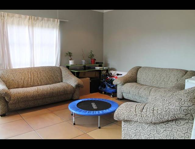 3 BEDROOM HOUSE FOR SALE IN KENSINGTON